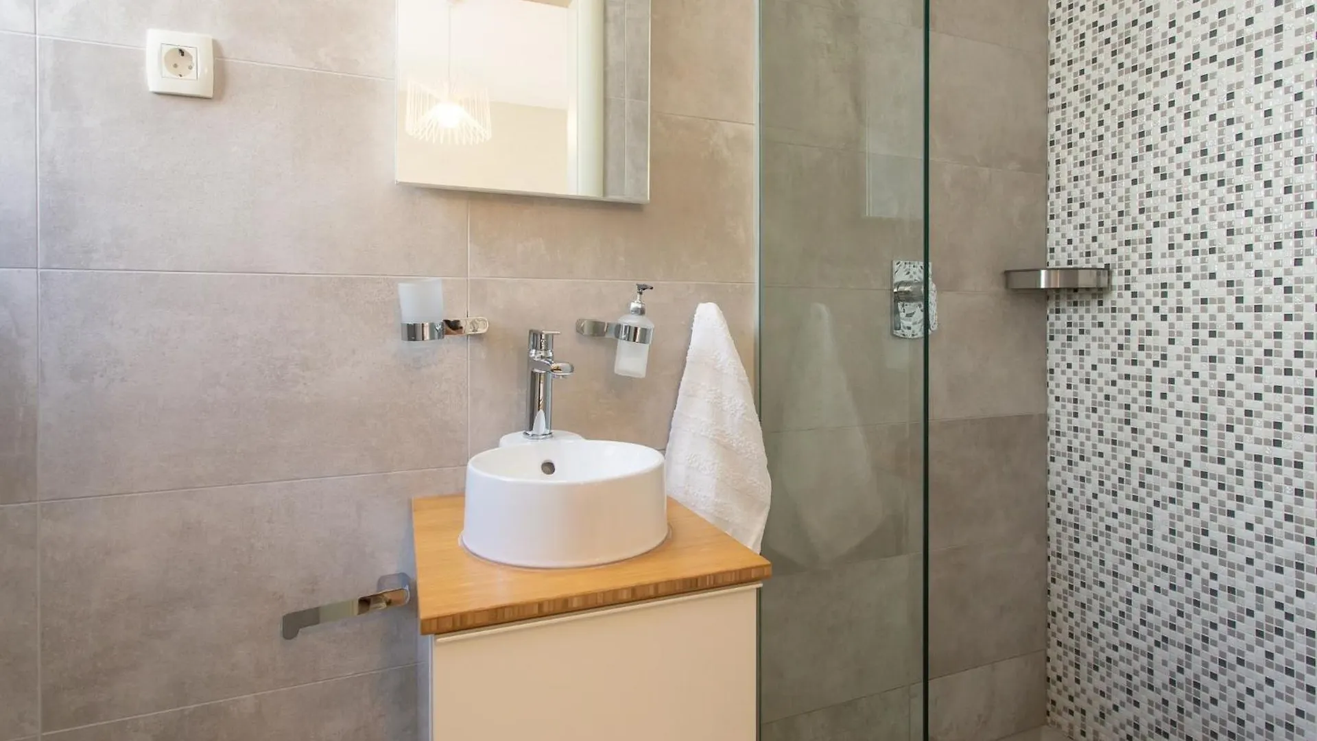 Apartments Aqua Trogir 0*,  Croatia