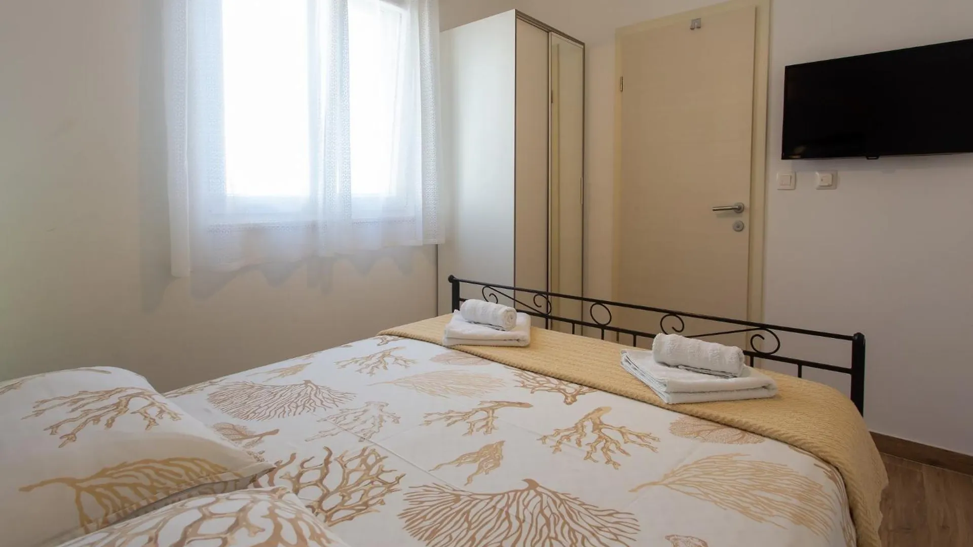 Apartments Aqua Trogir Croatia